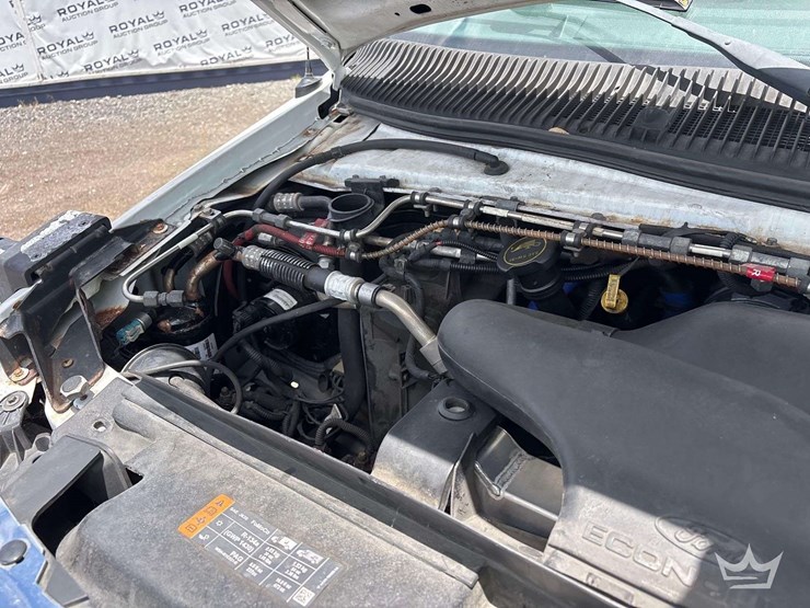 2017-ford-e450-image-7