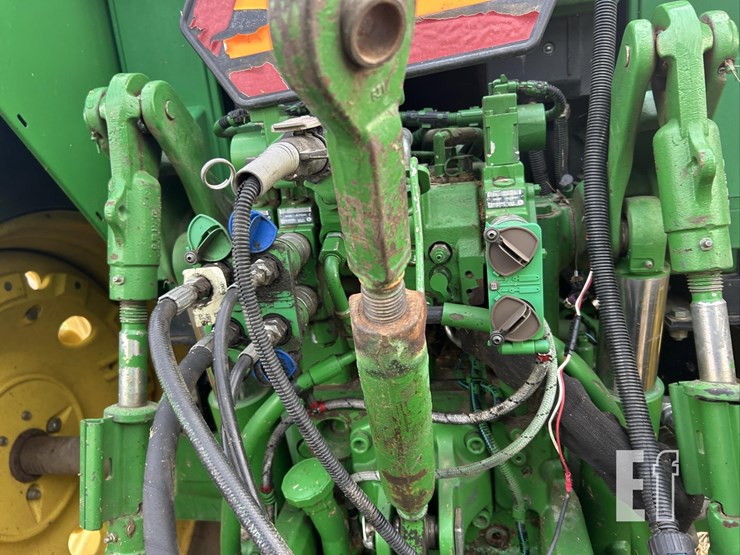 2008-john-deere-7230-premium-image-9