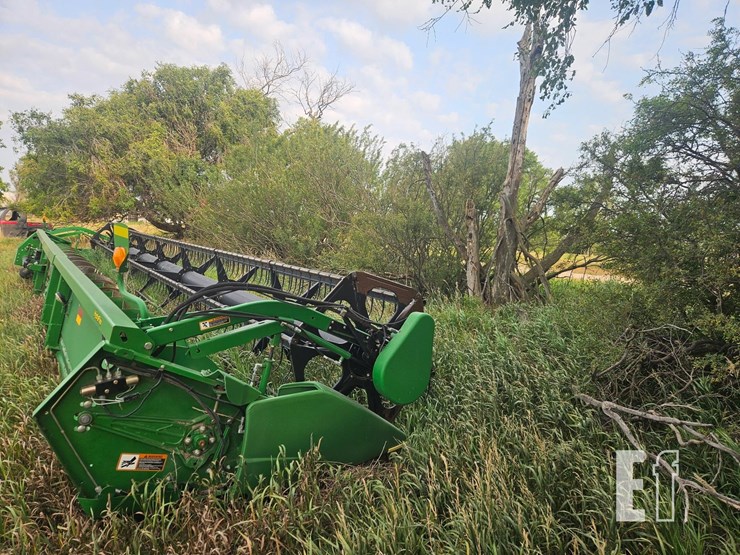 john-deere-635-image-2