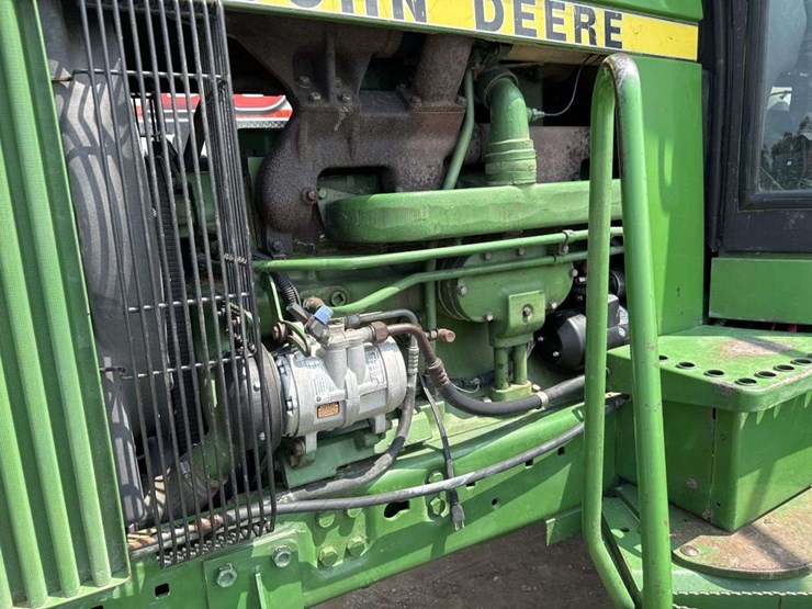 john-deere-4450-image-9