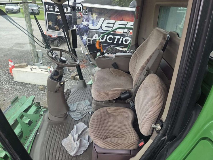 2013-john-deere-s660-image-24