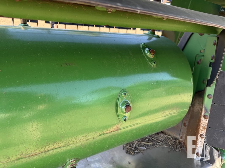 2010-john-deere-640d-image-28