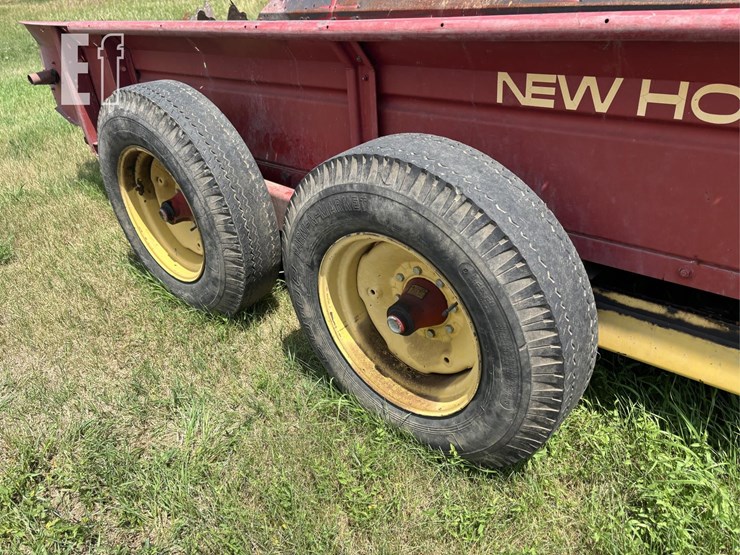 new-holland-680-image-4