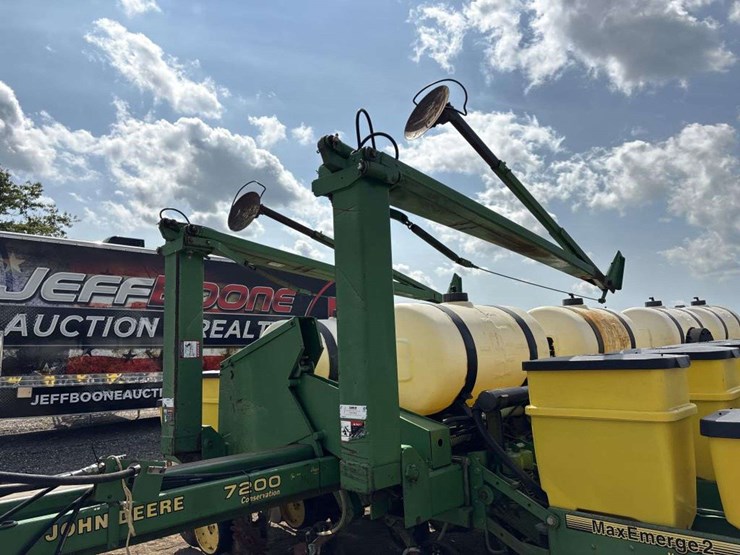 john-deere-7200-image-7