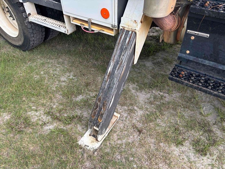 2019-international-workstar-7300-image-31