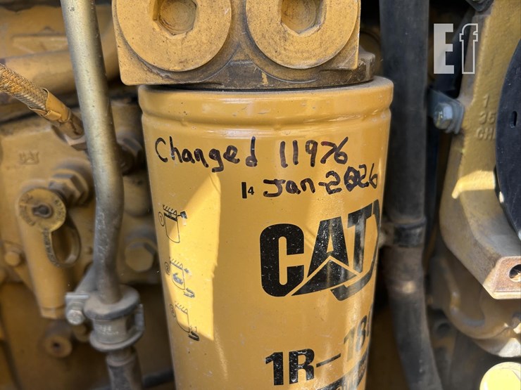 2011-caterpillar-140m2-awd-image-43