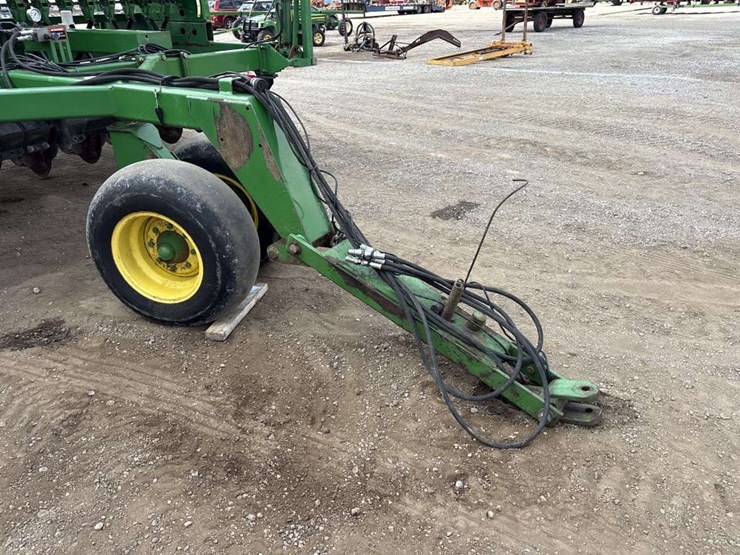 john-deere-1560-image-6