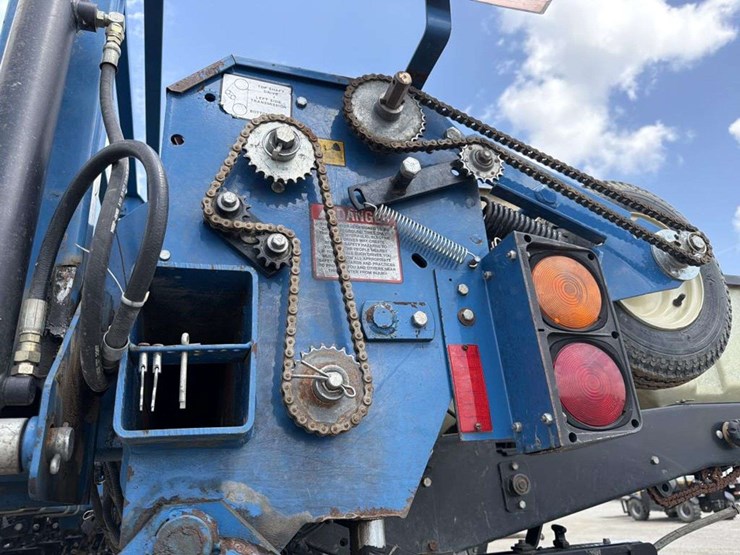 kinze-2600-image-26