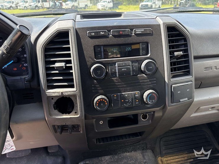 2018-ford-f450-image-27