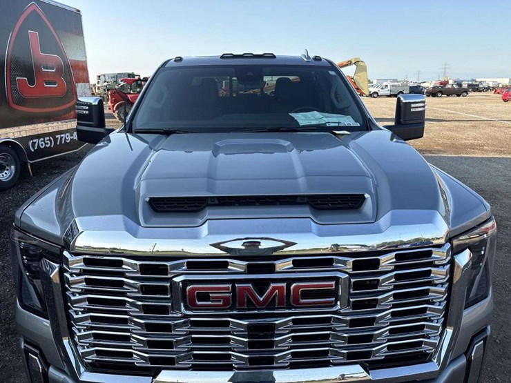 2026-gmc-sierra-2500-image-8
