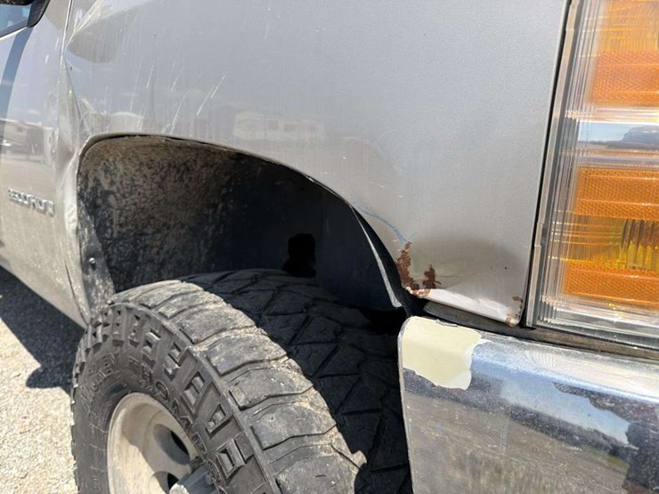 2008-chevrolet-3500-image-27