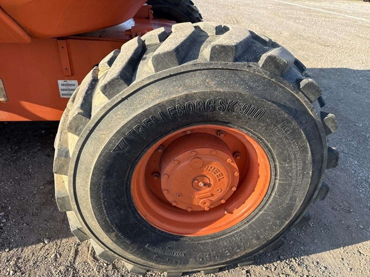 1998-jlg-600a-image-9
