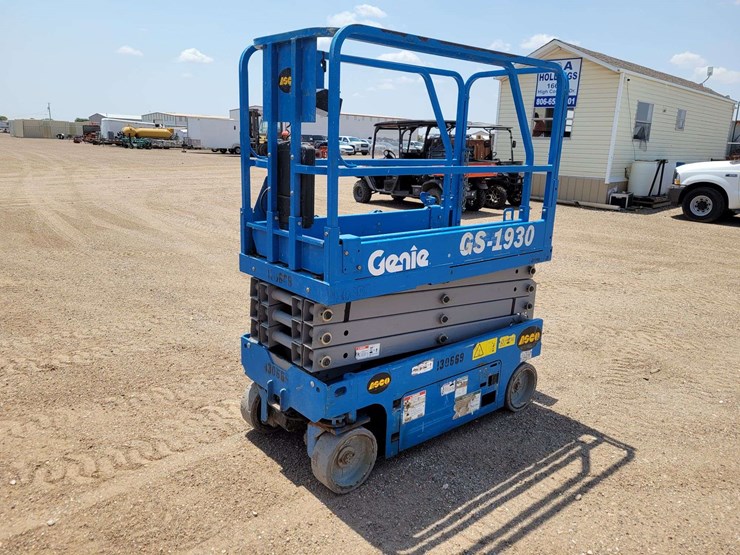 genie-gs1930-image-5