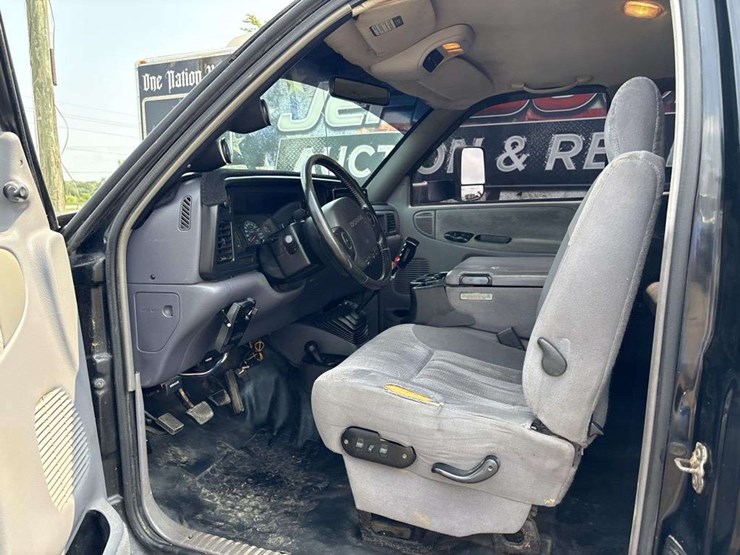 1997-dodge-ram-3500-image-12