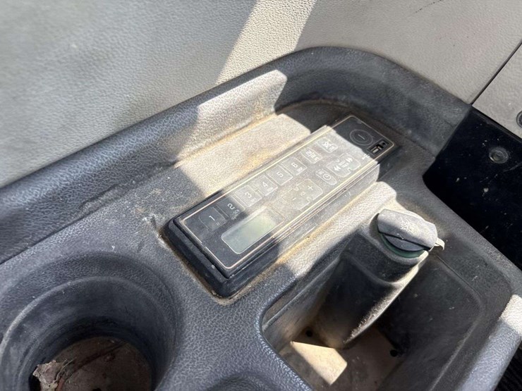 2019-wacker-neuson-et145-image-26