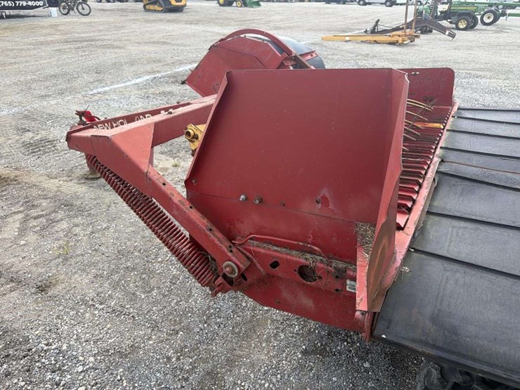 new-holland-144-image-13