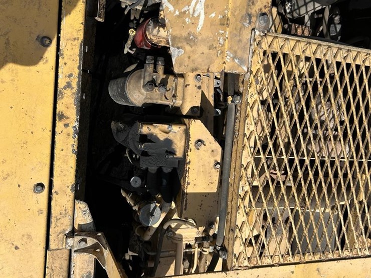 2002-komatsu-pc600-lc-6-image-79
