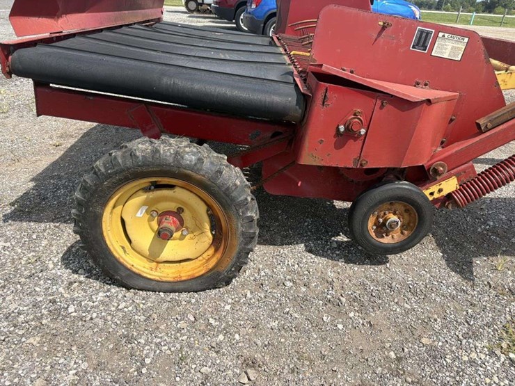 new-holland-144-image-11