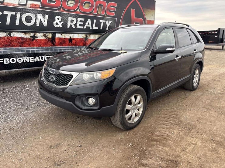 2011-kia-sorento-image-1
