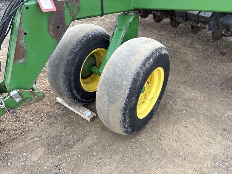john-deere-1560-image-7