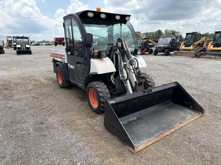 2006-bobcat-5600-tool-cat-image-4