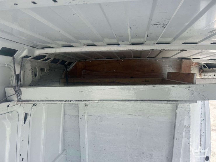 2016-ram-promaster-1500-image-12