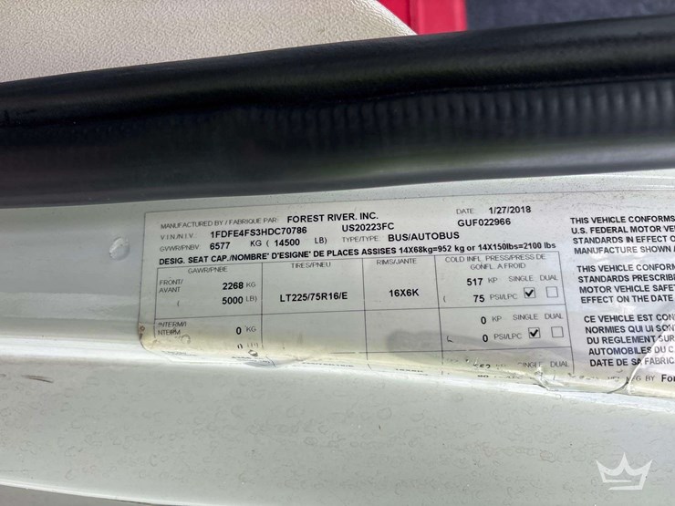 2017-ford-e450-image-5