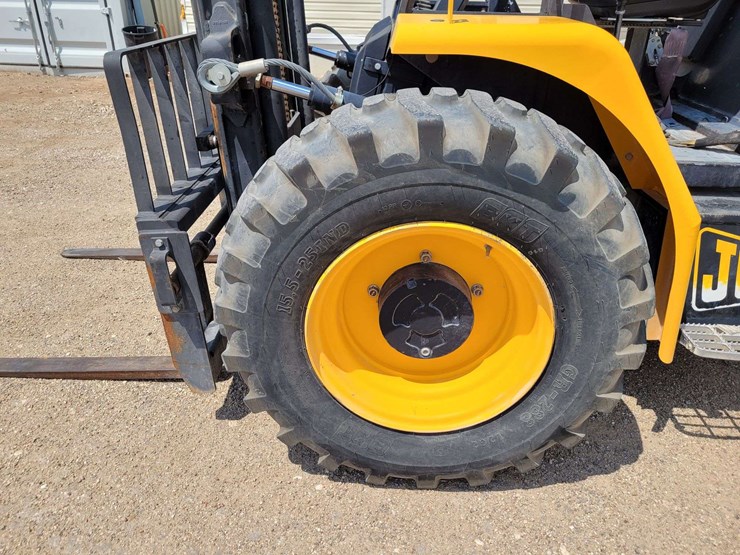 2009-jcb-930-image-11