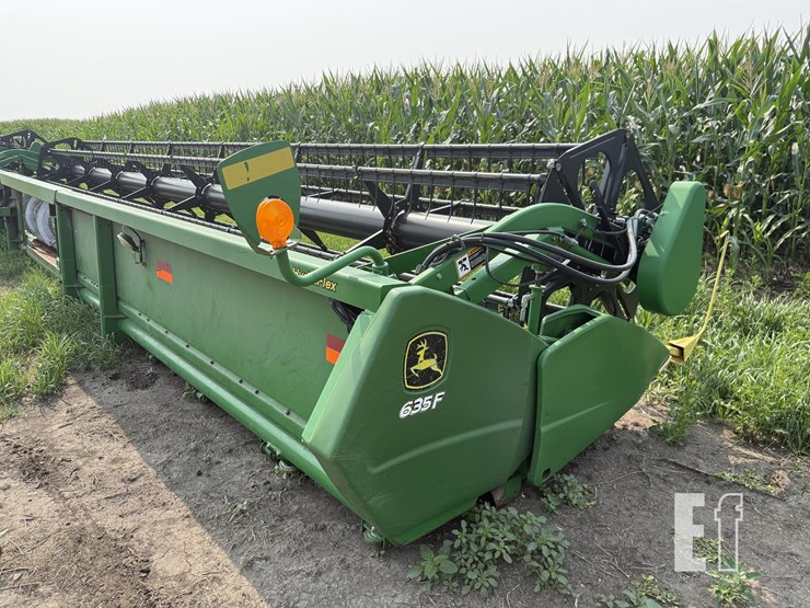 john-deere-635f-image-3