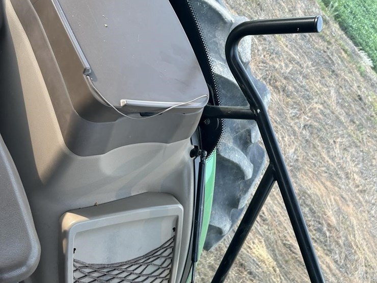 john-deere-6175r-image-62