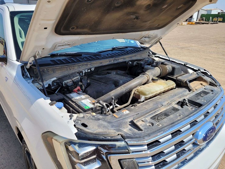 2019-ford-expedition-limited-image-25