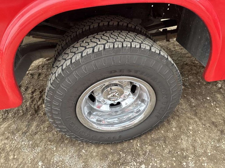 2019-dodge-ram-3500-image-24