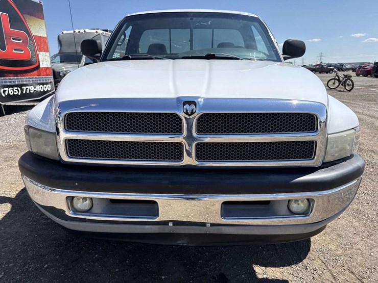 2001-dodge-ram-1500-image-7