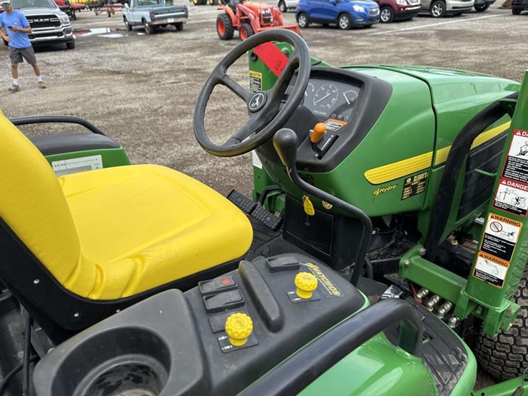 john-deere-4210-image-15