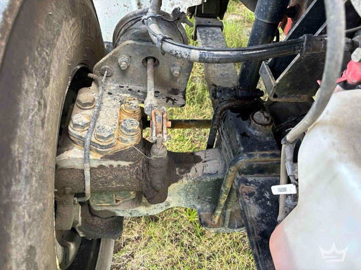2020-freightliner-m2-106-image-58