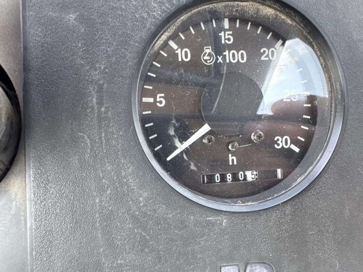 john-deere-4450-image-23