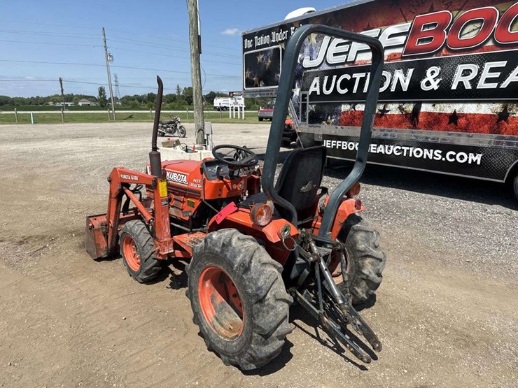 kubota-b1750-image-2