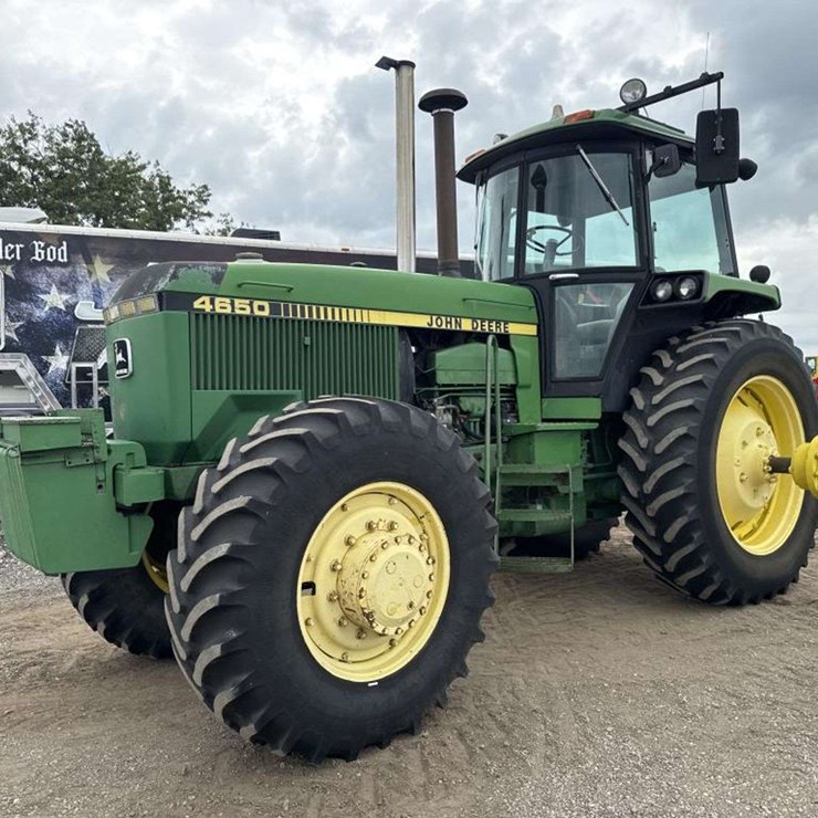 JOHN DEERE 4650