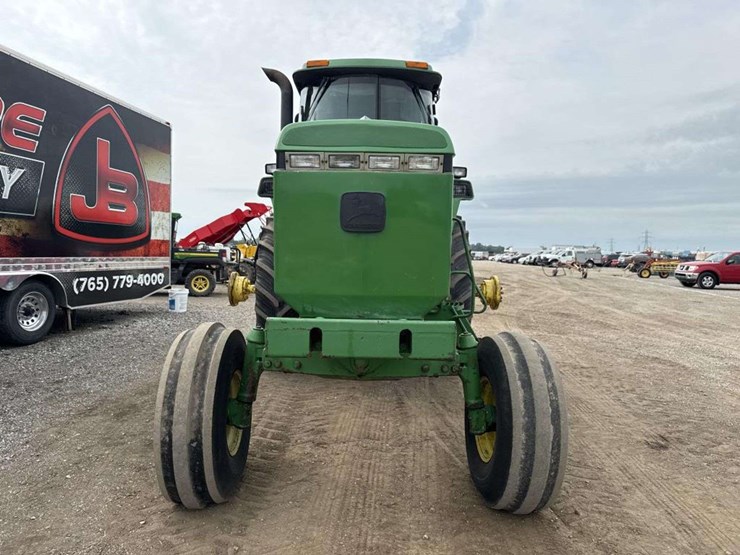 john-deere-4560-image-5