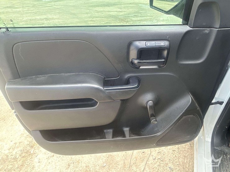 2014-chevrolet-silverado-1500-image-10