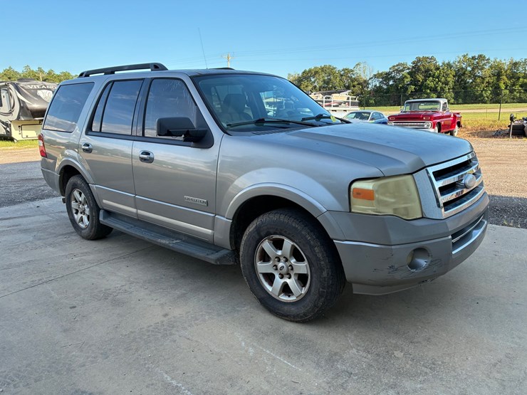 2008-ford-expedition-image-3