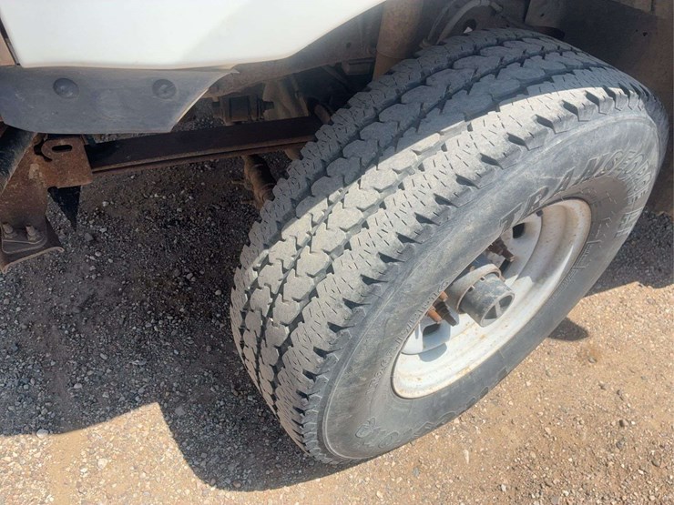 2004-ford-f250-image-40