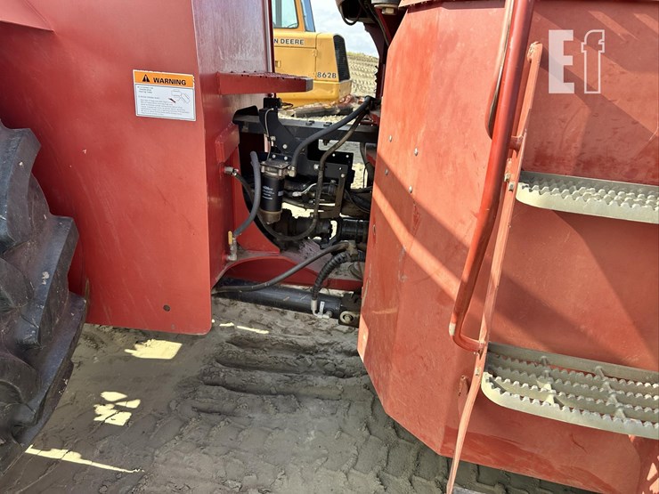 2010-case-ih-steiger-485-image-30