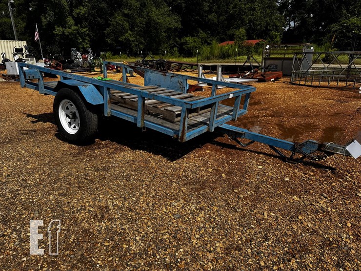 2011-bumper-pull-trailer-10'-image-2