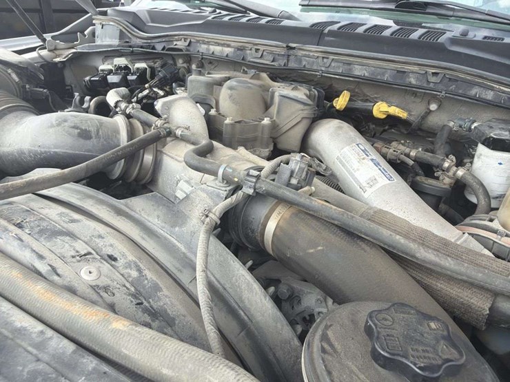 2019-ford-f550-xl-image-32
