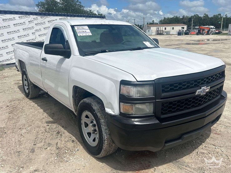 2014-chevrolet-silverado-1500-image-2