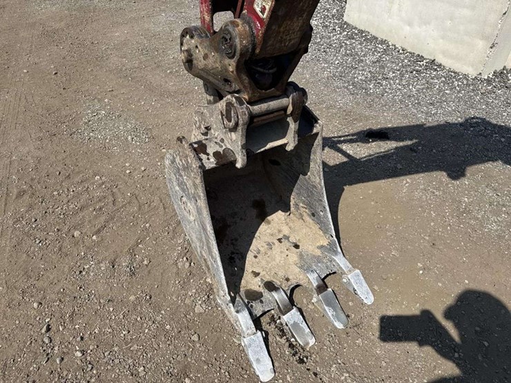 2021-yanmar-sv40-image-7
