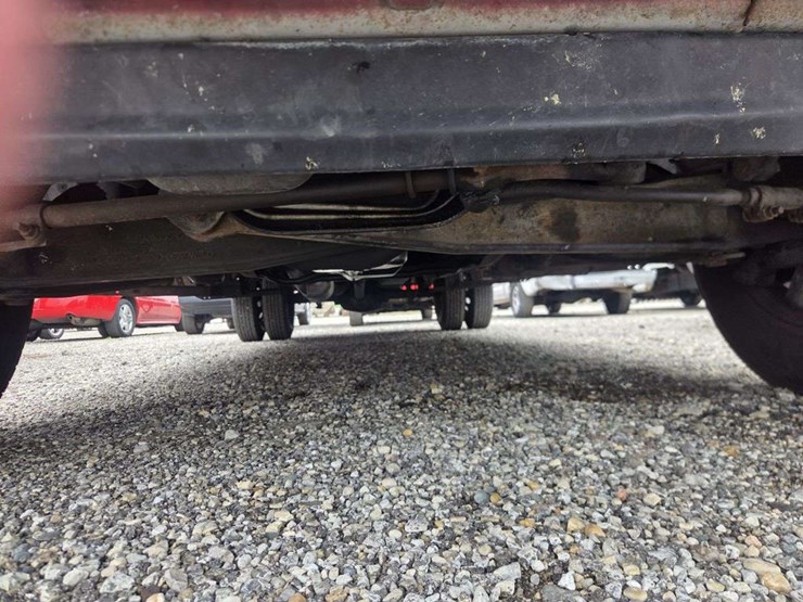 1996-ford-f350-image-24