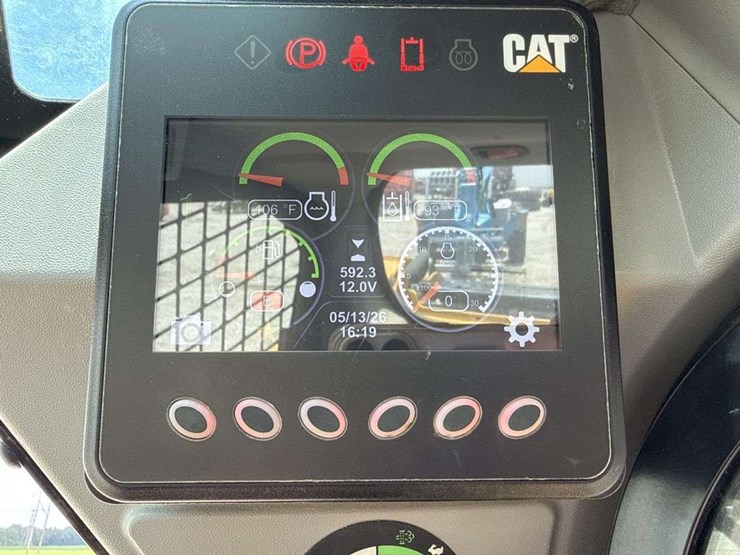 caterpillar-236d-image-25