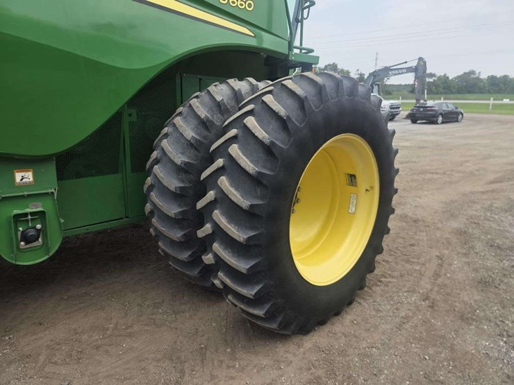 2013-john-deere-s660-image-12